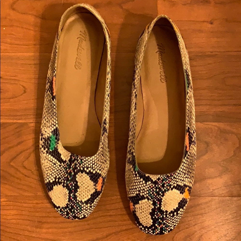 Madewell Corey flat in snake embossed leather